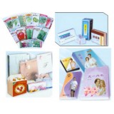 　生產多種復合材料構成的三面封袋、背封袋、邊折袋、拉鏈袋、自立袋等，為各種方便食品、茶葉、